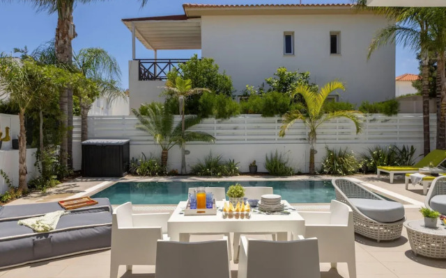 Protaras Narcissos Seaside Villa 16