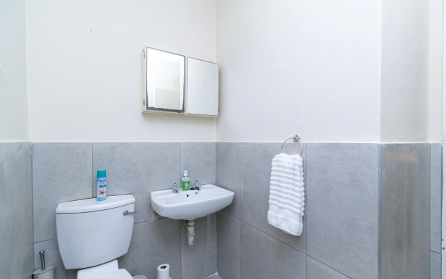 Modern Seaview Apartment