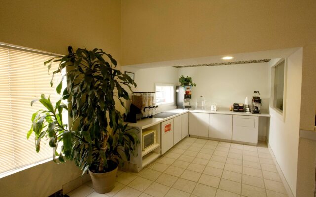 Americas Best Value Inn Mount Vernon