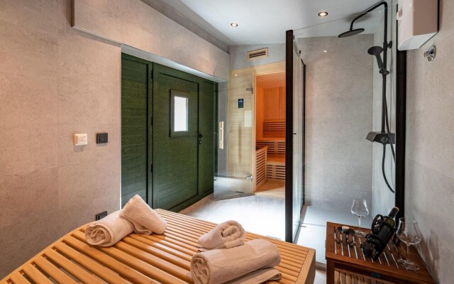 Nice Home in Lisicic With Wifi and 3 Bedrooms