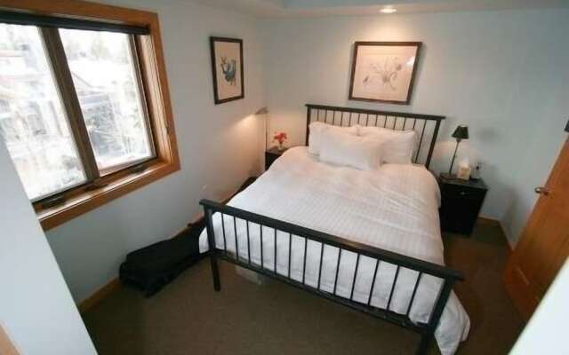 Mill Creek Court Condos Just 100 yards from Gondola by RedAwning