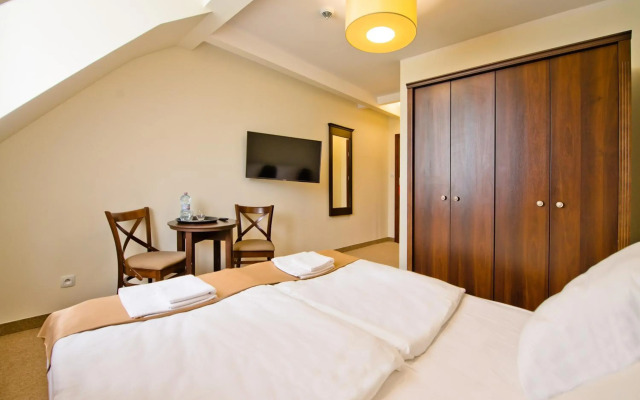 Mona Lisa Wellness & Spa