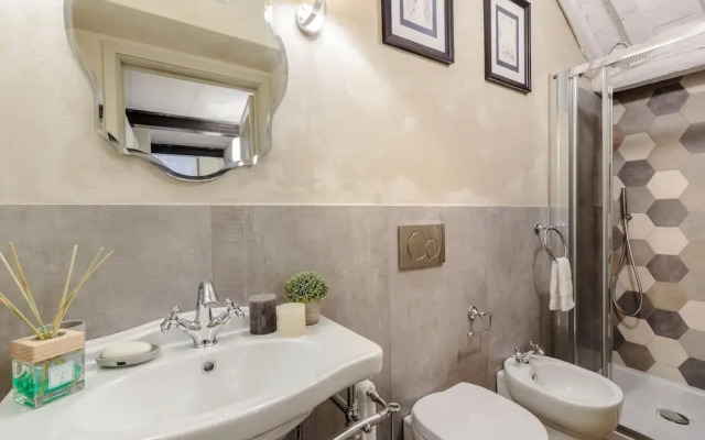 Paolo Guinigi Apartment Suite