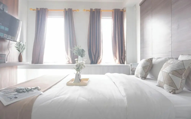 Restful And Homey Studio Patraland Urbano Apartment