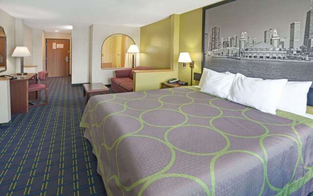 Super 8 by Wyndham Monee