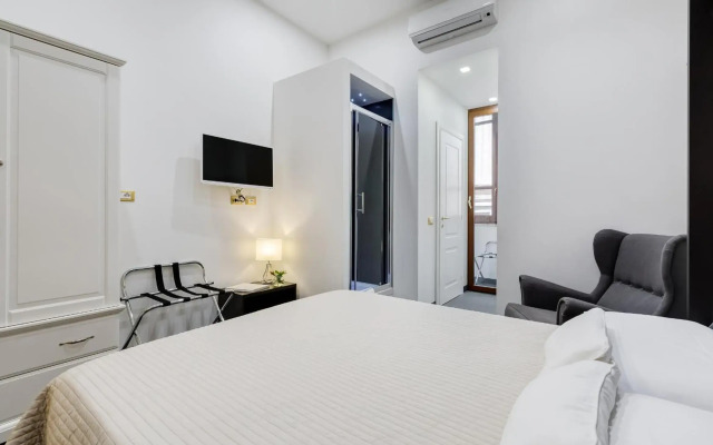 Affreschi Su Roma Luxury B&B