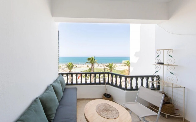 The Perfect View 2bds apt in Heart of Marsa Plage