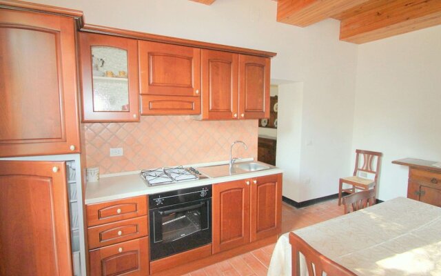 Belvilla by OYO Tuscan Farmhouse With Private Pool