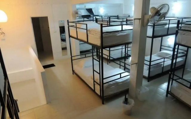 Bodega Bangkok Hostel