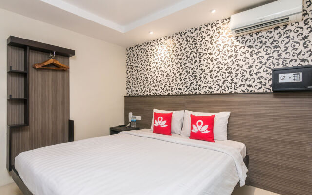 ZEN Rooms Kuta Sentral Parkir 2