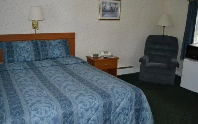 Twin City Motel