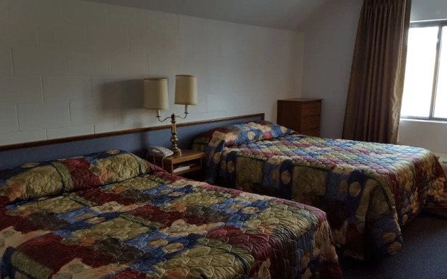 Guest Lodge