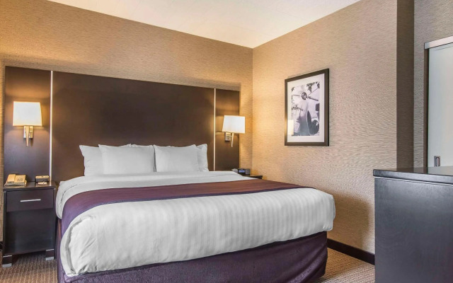 Quattro Hotel & Conference Centre, Ascend Hotel Collection