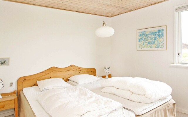 Spacious Holiday Home in Lønstrup With Indoor Whirlpool