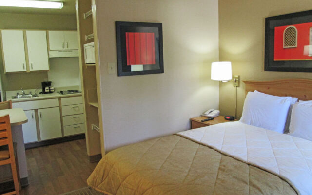 Extended Stay America Suites Arlington