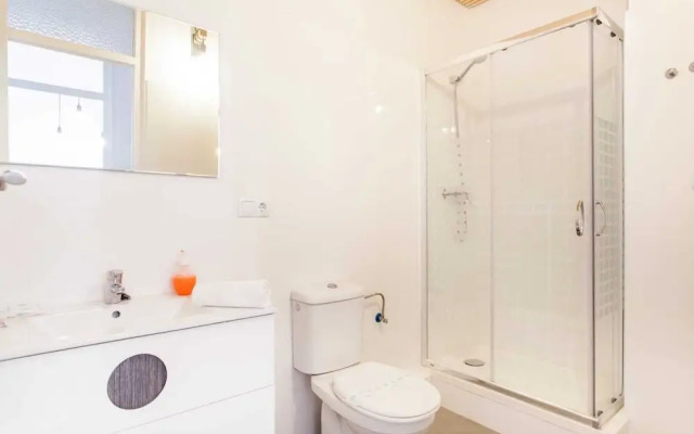 Remarkable 3 Bedroom Apartment in L'eixample