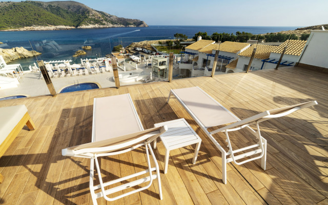 Parque Nereida Suites Hotel