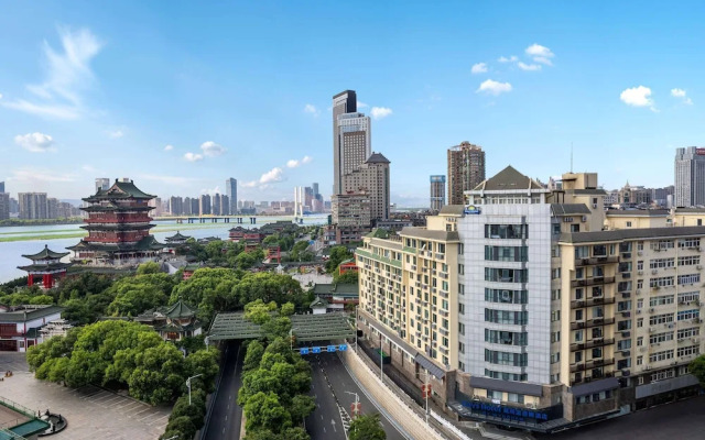 Days Hotel By Wyndham Nanchang Tengwangge