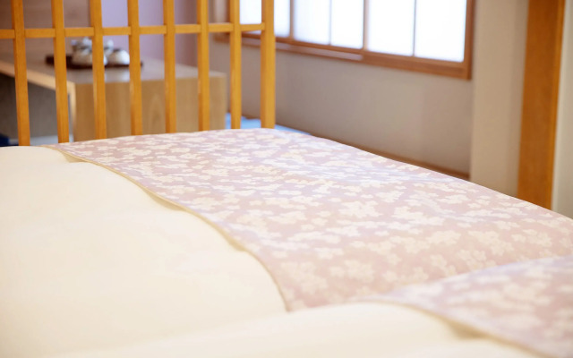 Tanakaya Kyotokarasuma