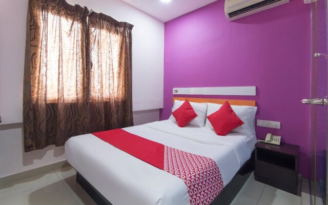 OYO 90296 Red Orange Hotel Port Klang