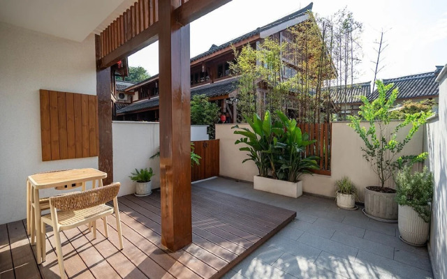 Yueyin Chongqing Courtyard