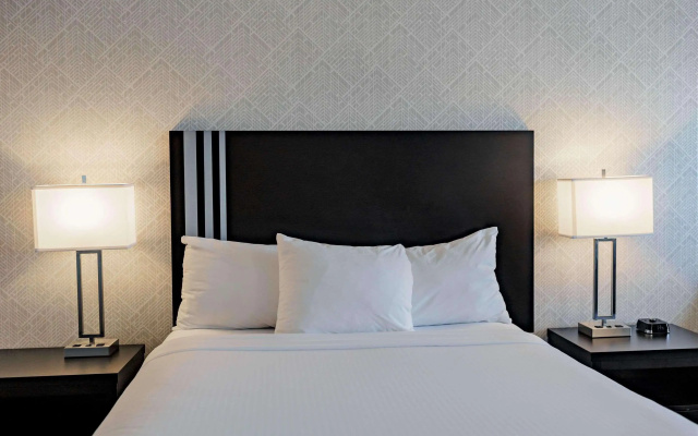 Park Inn by Radisson Edmonton Airport