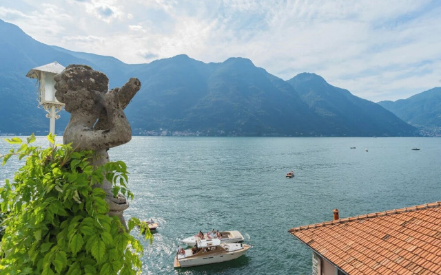 Terrace on Orrido di Nesso Waterfall by Rent all Como