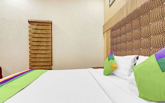 Hotel PVRX Amritsar by Treebo Trend
