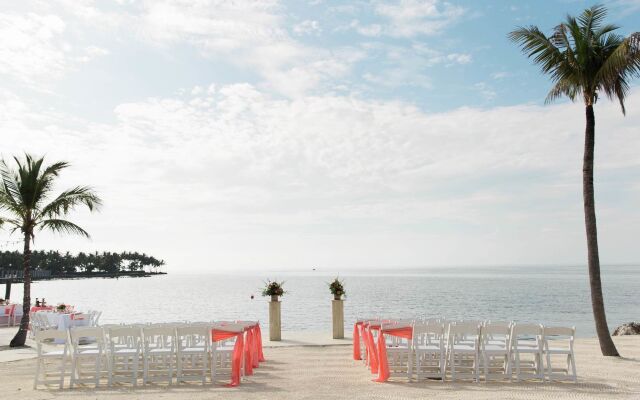 Courtyard by Marriott Faro Blanco Resort