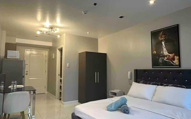 The gramercy residence
