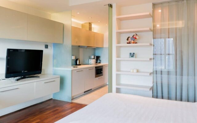 Seasons Park Apart Hotel Beijing