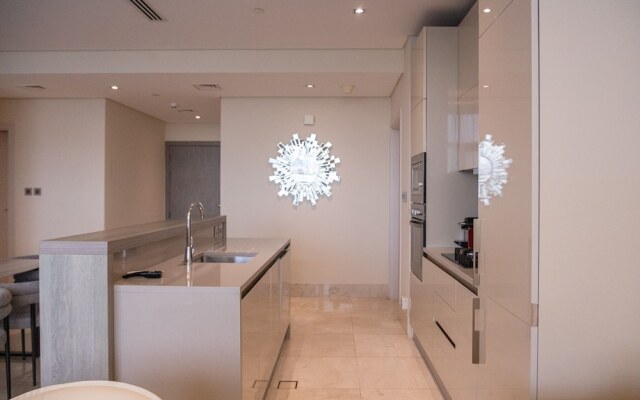 Palm Perfection 3BR with Private Beach