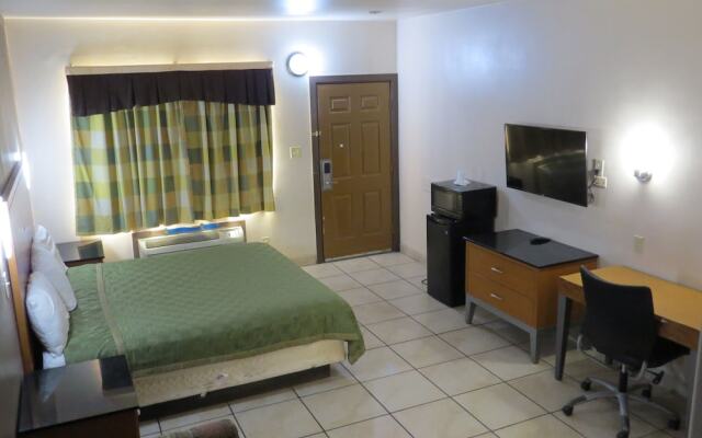 Executive Inn and Suites