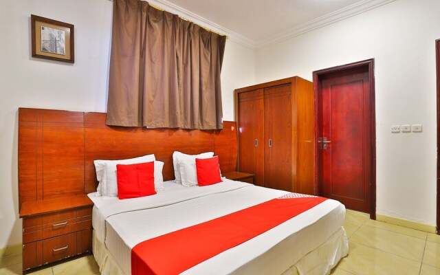 OYO 227 The New Address Hotel