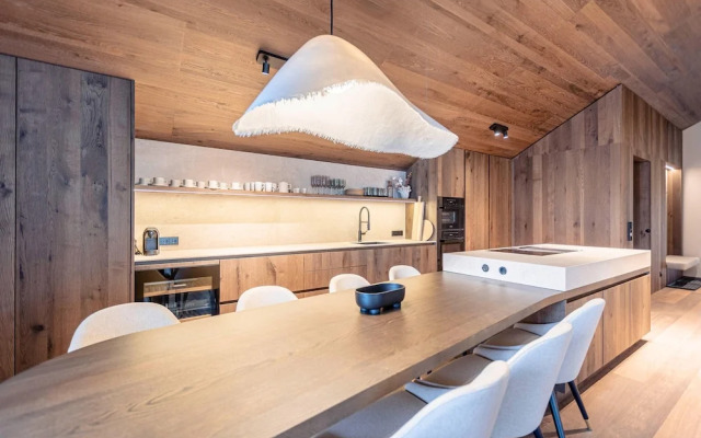 Premium Penthouse With Sauna