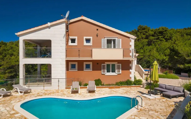 Apartments Milina Nova