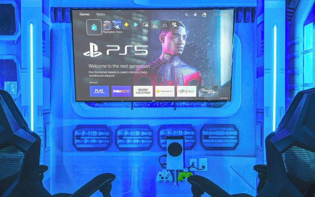 Themed Bedrooms & Private Pool Near Disney