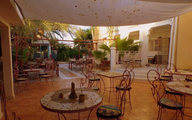 Le Triskell Auberge - Hostel
