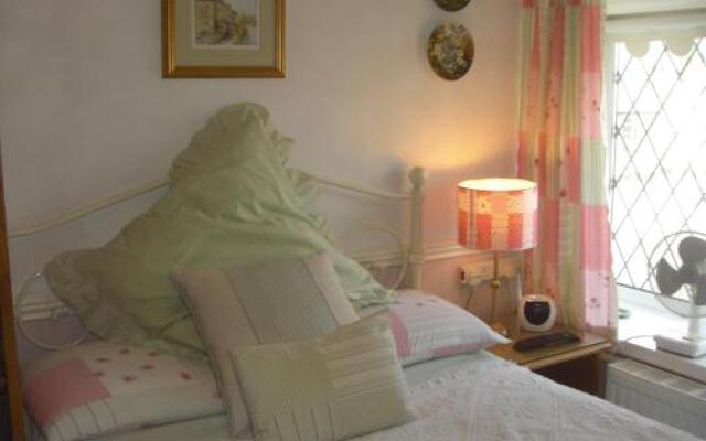 Rose Cottage Bed & Breakfast