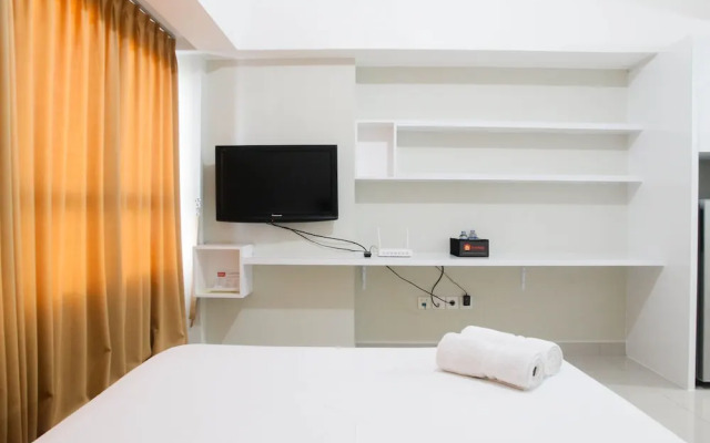 Homey Studio at Springlake Summarecon Bekasi Apartment