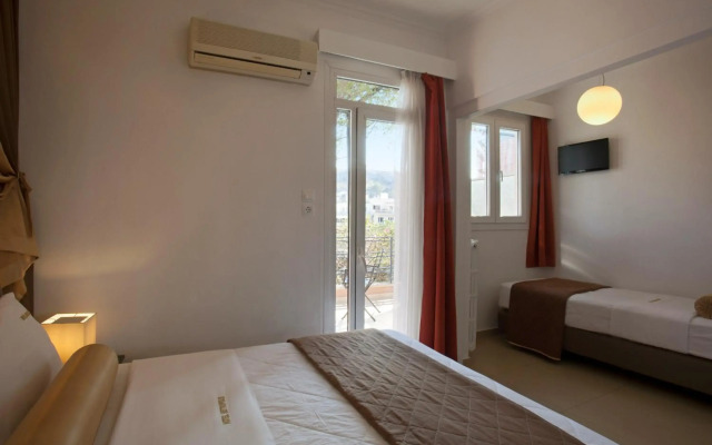Metropolis Hotel