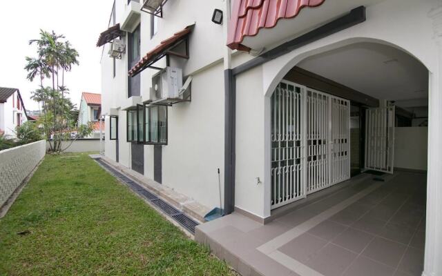 Classy Elegant Terasek Palace