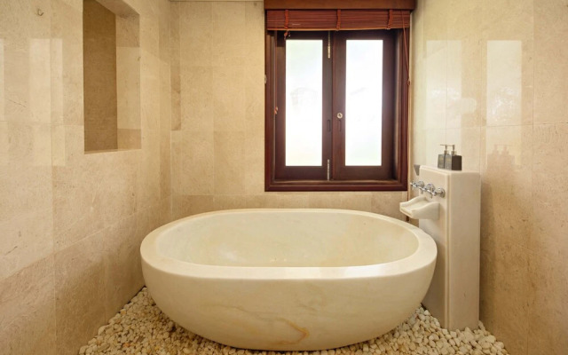 Luxury Danang Beach Pool Villa