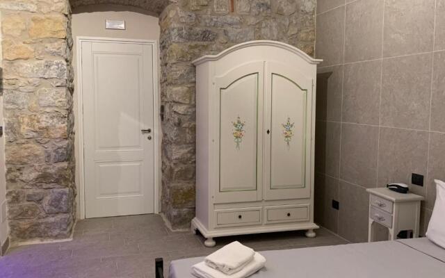 Spa & Wellness by Des Anglais " Ingresso SPA gratuito"