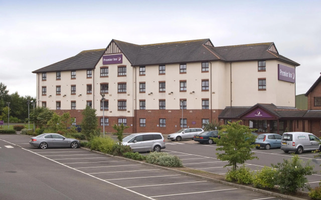 Premier Inn Glasgow Stepps - M80 J3