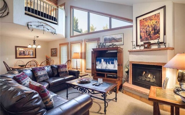 Saddle Creek Townhomes by Pioneer Ridge Management