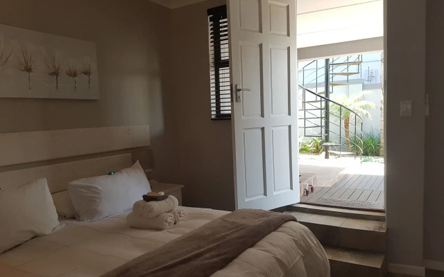 Melkbosch Guesthouse