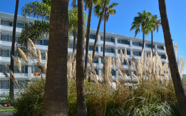 Aparthotel Playa del Sol - Adults Only