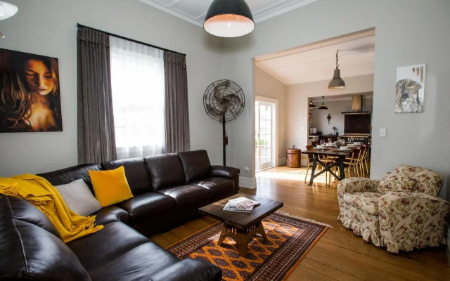 Coghill Cottage