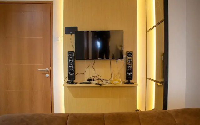 Modern And Classic 1Br At Evenciio Apartment